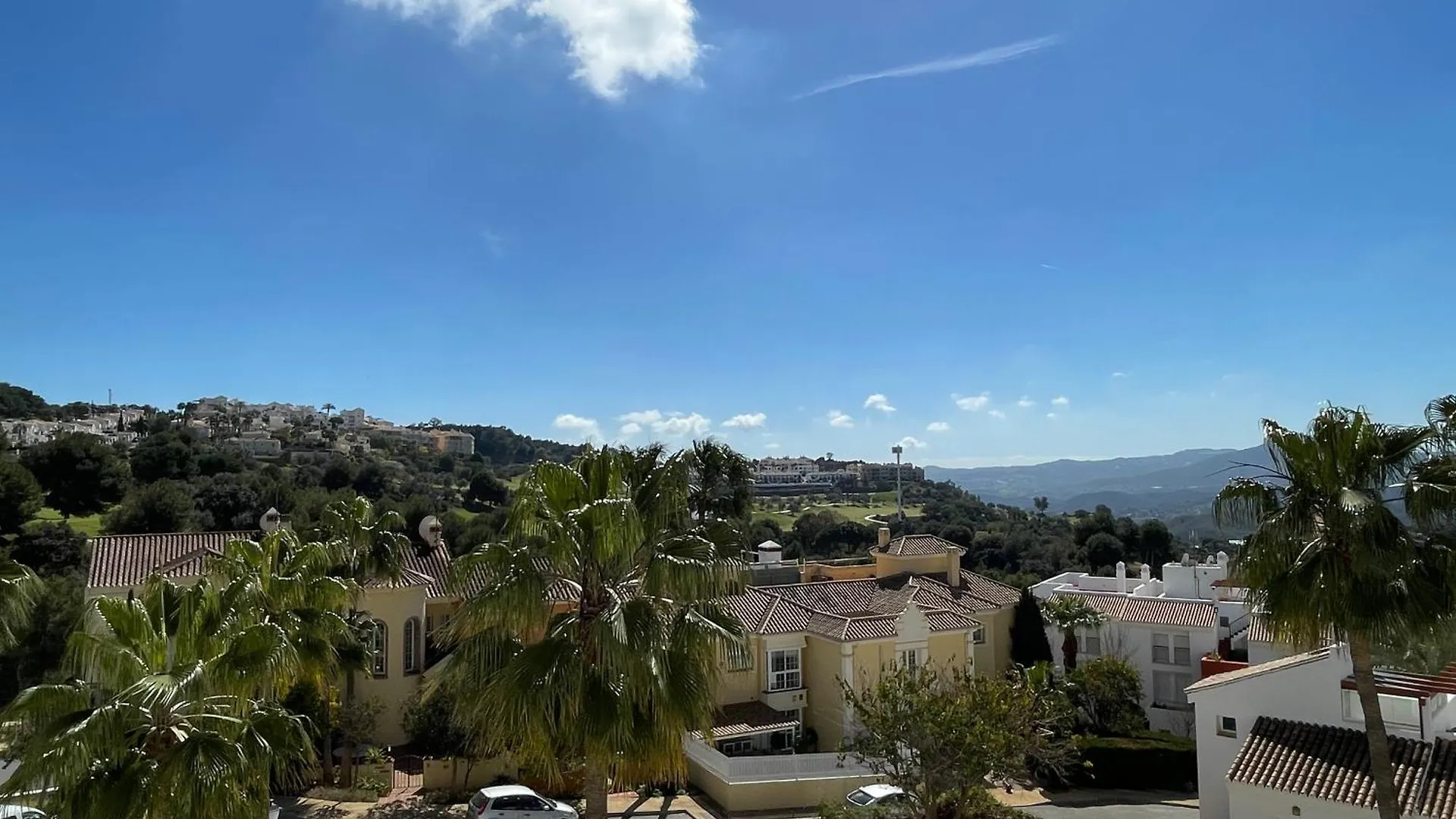 Estupendo Atico En Alhaurin Golf Apartment Malaga